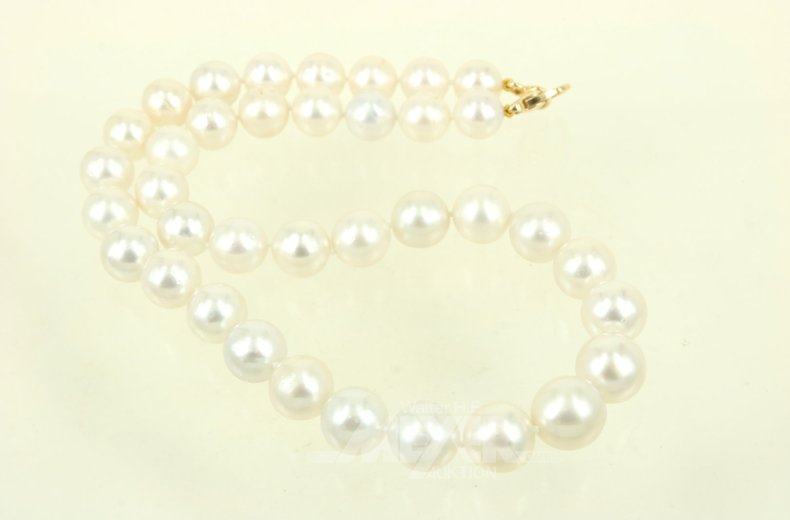 Collier aus Süßwasser-Zuchtperlen