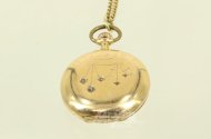 Kl. Taschenuhr mit 5 Diamantrosen