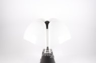 Designer-Tischleuchte "Pipistrello"