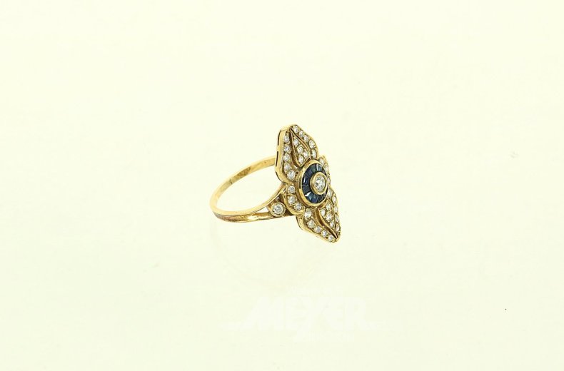 Ring, Navettform mit kl. Brillanten und Saphiren