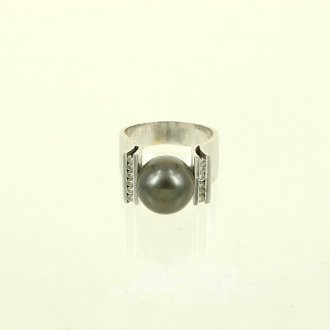 moderner Ring