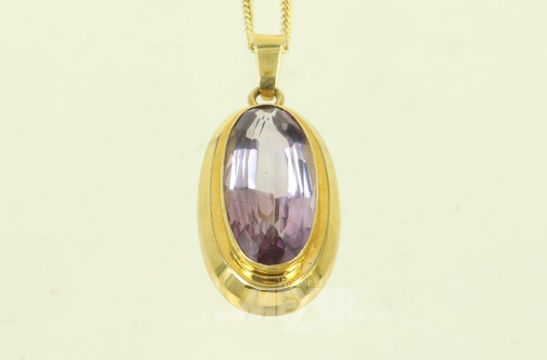 Gliederkette mit Amethyst-Anhänger