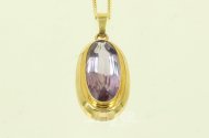 Gliederkette mit Amethyst-Anhänger