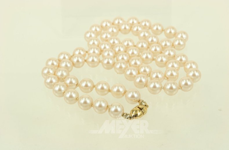 Modeschmuck-Perlenkette von Monet