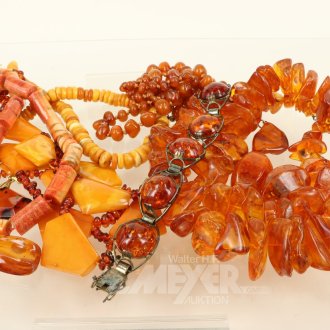Konvolut Bernsteinschmuck