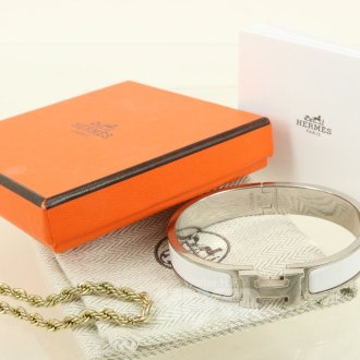 Hermès Armreif  'Le Bracelet Clic - H'