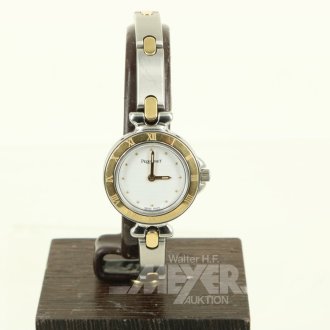 Damenarmbanduhr mit dazugehörigem Armband