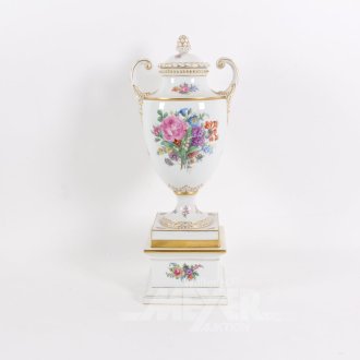Amphorenvase, dreiteilig, mit Blumendekor