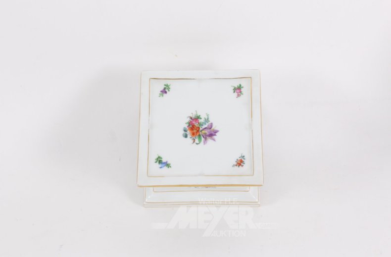 Amphorenvase, dreiteilig, mit Blumendekor