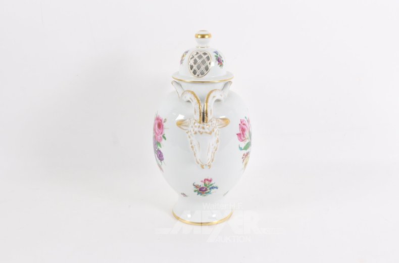 Deckelvase mit Blumendekor