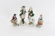 4 Porzellanfiguren "Jägerpaar und Blumenverkäufer"