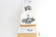 Modellmotor mit einer Holzbox