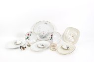 Konvolut Kristall, Porzellan u. Metallschalen: