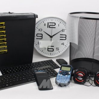 Posten Büroequipment und EDV-Zubehör