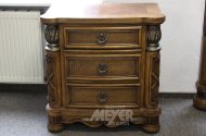 massives Himmelbett mit 2 Nachtschränken, 3-zügig
