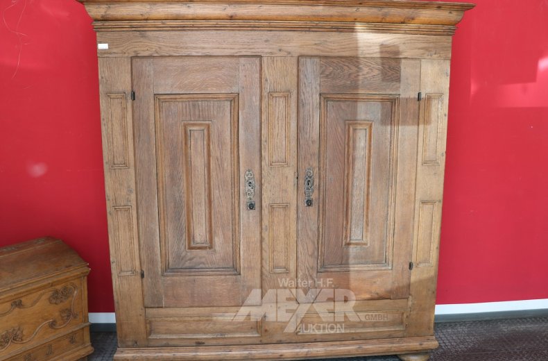 Barock-Hallenschrank, 18. Jh.