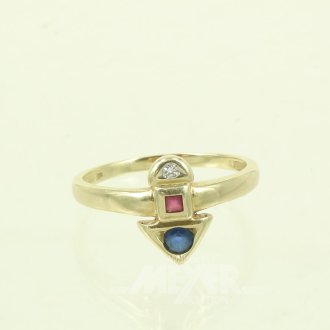 Ring mit 2 kl. Farbsteinen u. 1 Brillant
