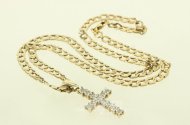 Gliederkette mit Anhänger 'Kreuz'