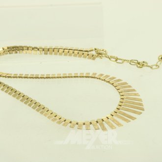 Collier in Fransen-Optik