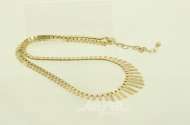 Collier in Fransen-Optik