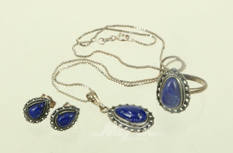 Schmuckset im Etui, 3-tlg., best. aus: