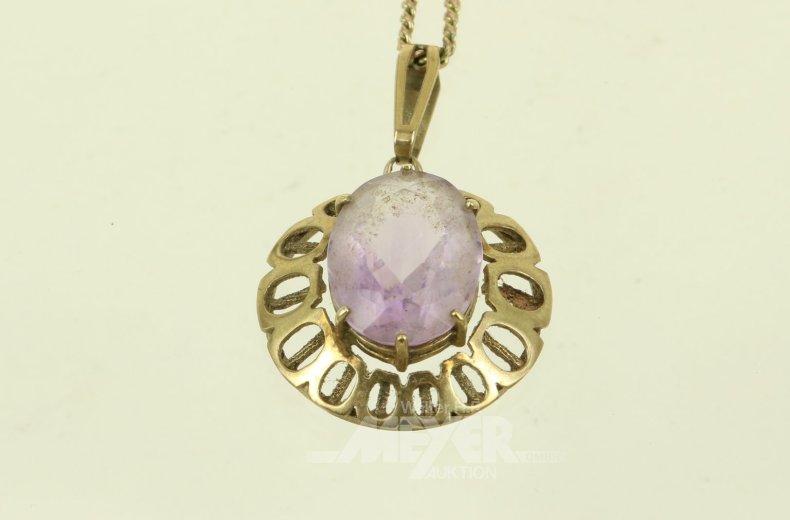 Gliederkette mit Anhänger, besetzt mit Amethyst