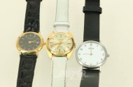 3 kleine Damenarmbanduhren, u.a.: RAYMOND WEIL, M&M, DUGENA