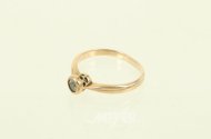 Solitärring mit 1 kl. Brillant von ca. 0,10ct