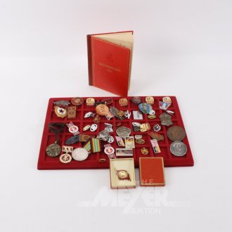 Posten Klein-Abzeichen und Anstecknadeln, DDR
