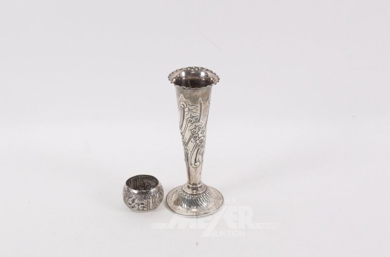 Vase u. 1 Serviettenring