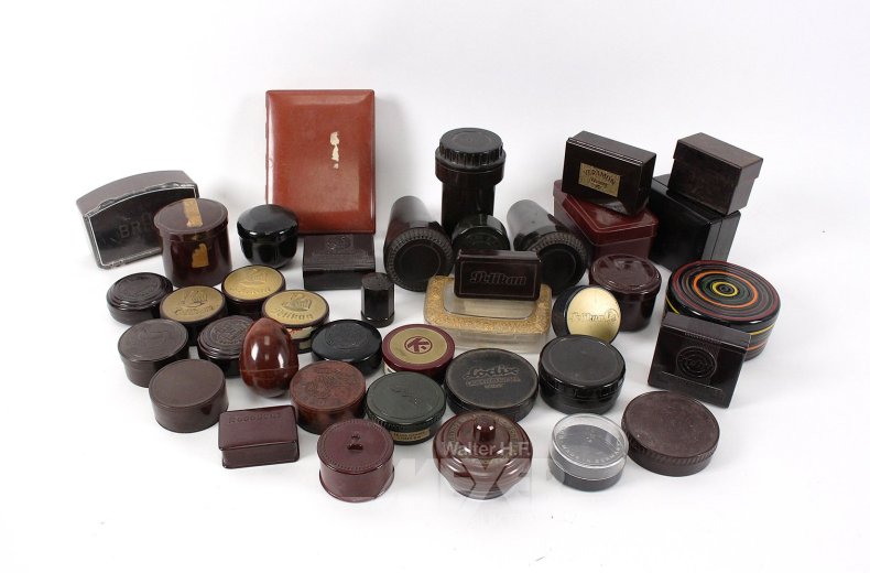 Sammlung div. Vintage-Dosen