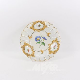 Porz.-Prunkteller mit Blumenmalerei und Vergoldung