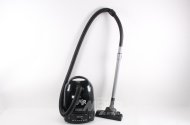 Staubsauger,  2400 Watt