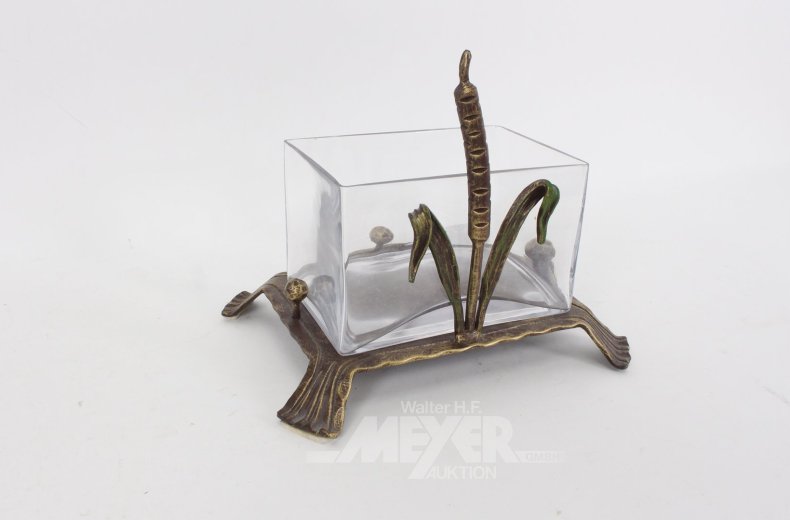 dekorative Glasschale mit Metallfuß