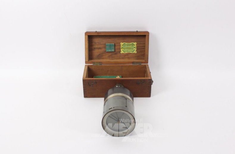 Vermessungsinstrument  mit integriertem Kompass  "Pantometer"