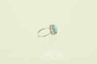 Ring mit Türkis-Cabochon