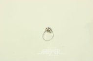 Ring mit 10 kl. Diamanten von ges. ca. 0,19ct