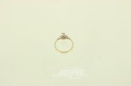 Ring mit 4 Altschliffbrillanten u. 6 Diamantrosen