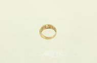 Ring mit Elefanten-Motiv