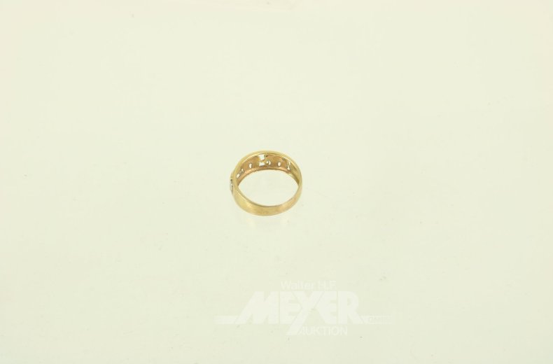 Ring mit Elefanten-Motiv