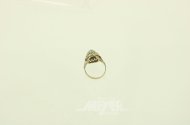 Ring mit Türkis-Cabochon