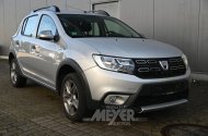 Dacia Sandero, silber