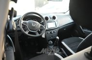 Dacia Sandero, silber