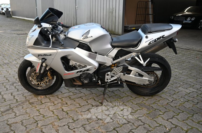 Honda 900 RR