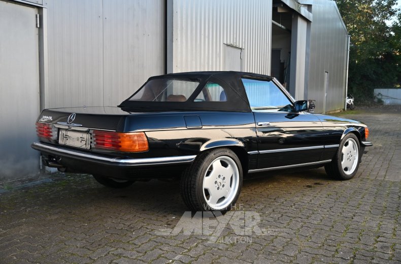 Mercedes-Benz W107 380 SL Cabrio, schwarz