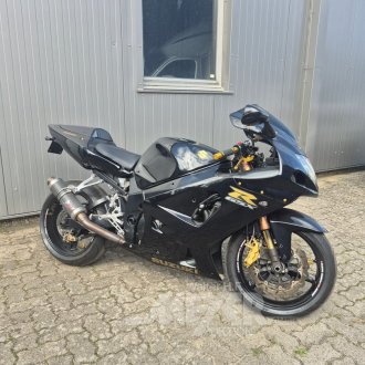 Motorrad Suzuki GSX 1000, schwarz