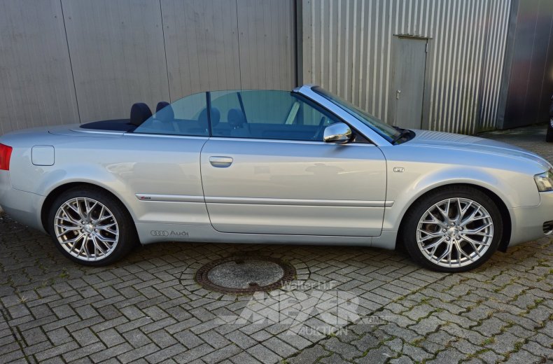 Audi A4 Cabrio, reflexsilber