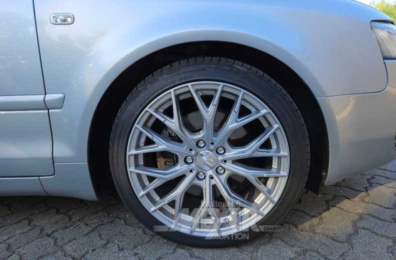 Audi A4 Cabrio, reflexsilber