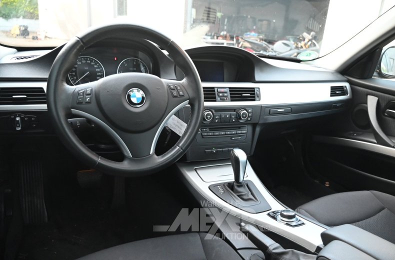 BMW 320d DPF Automatik,  schwarz