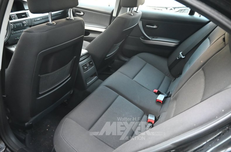 BMW 320d DPF Automatik,  schwarz